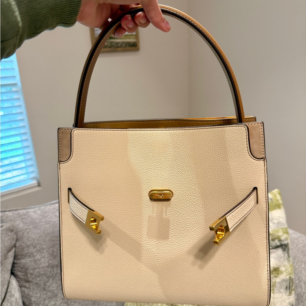 Tory Burch Lee Radziwill Pebbled
Small Double Bag